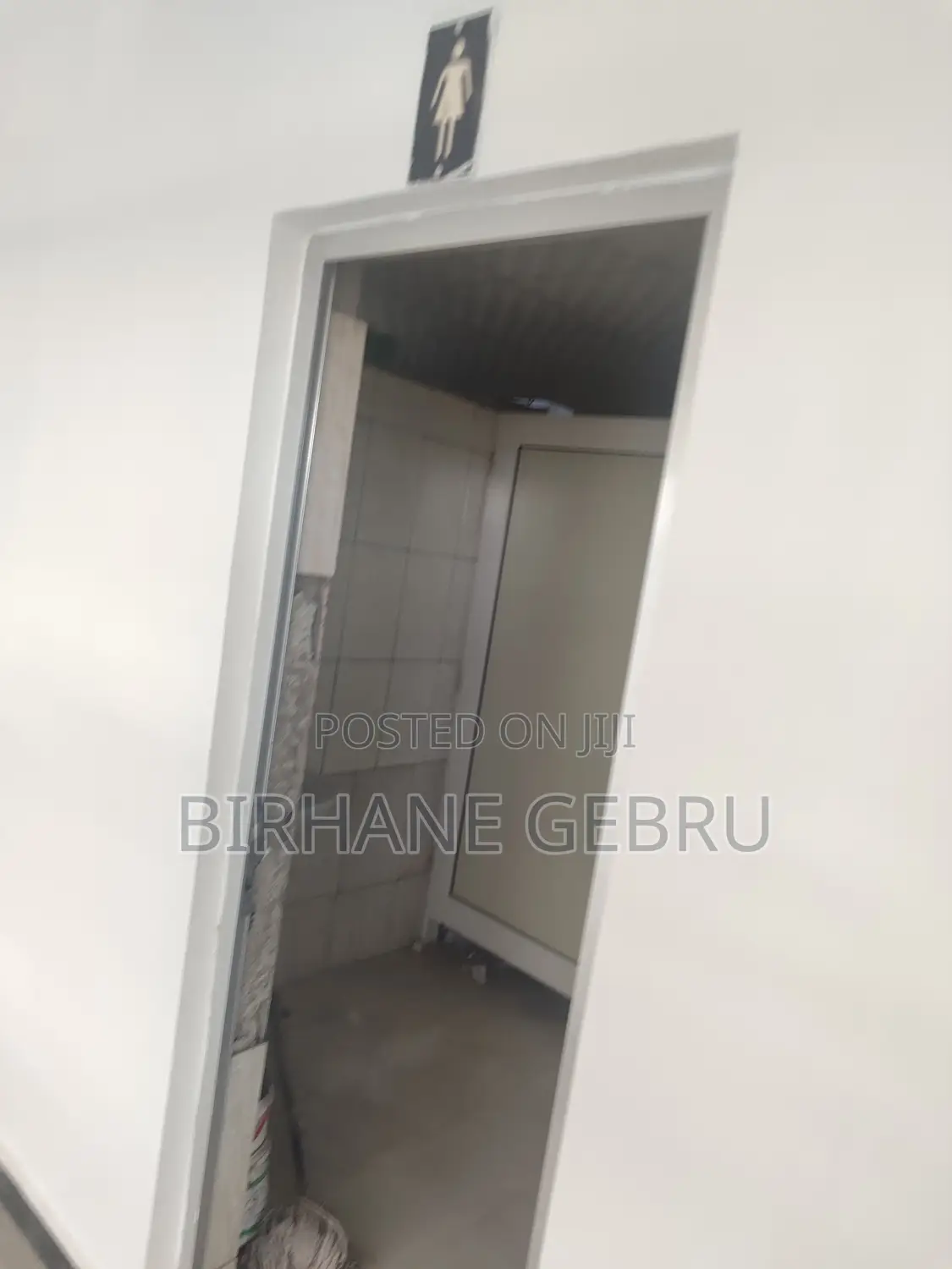 Luxury Apartment Rent for Office