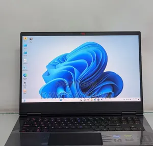 New Laptop HP 32GB Intel Core I7 SSD 1T