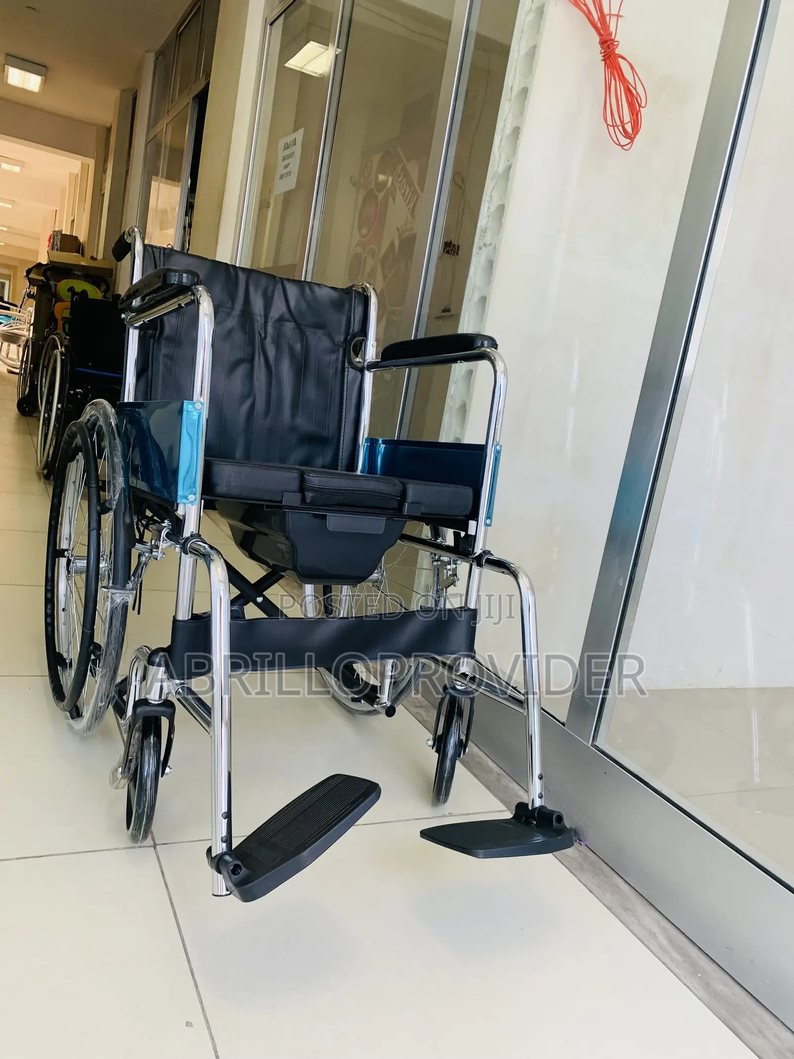 Wheelchair1:;4wheechair3;4wheelchair1:;4wheelchair3:;4fold