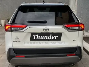 Toyota RAV4 2020 White