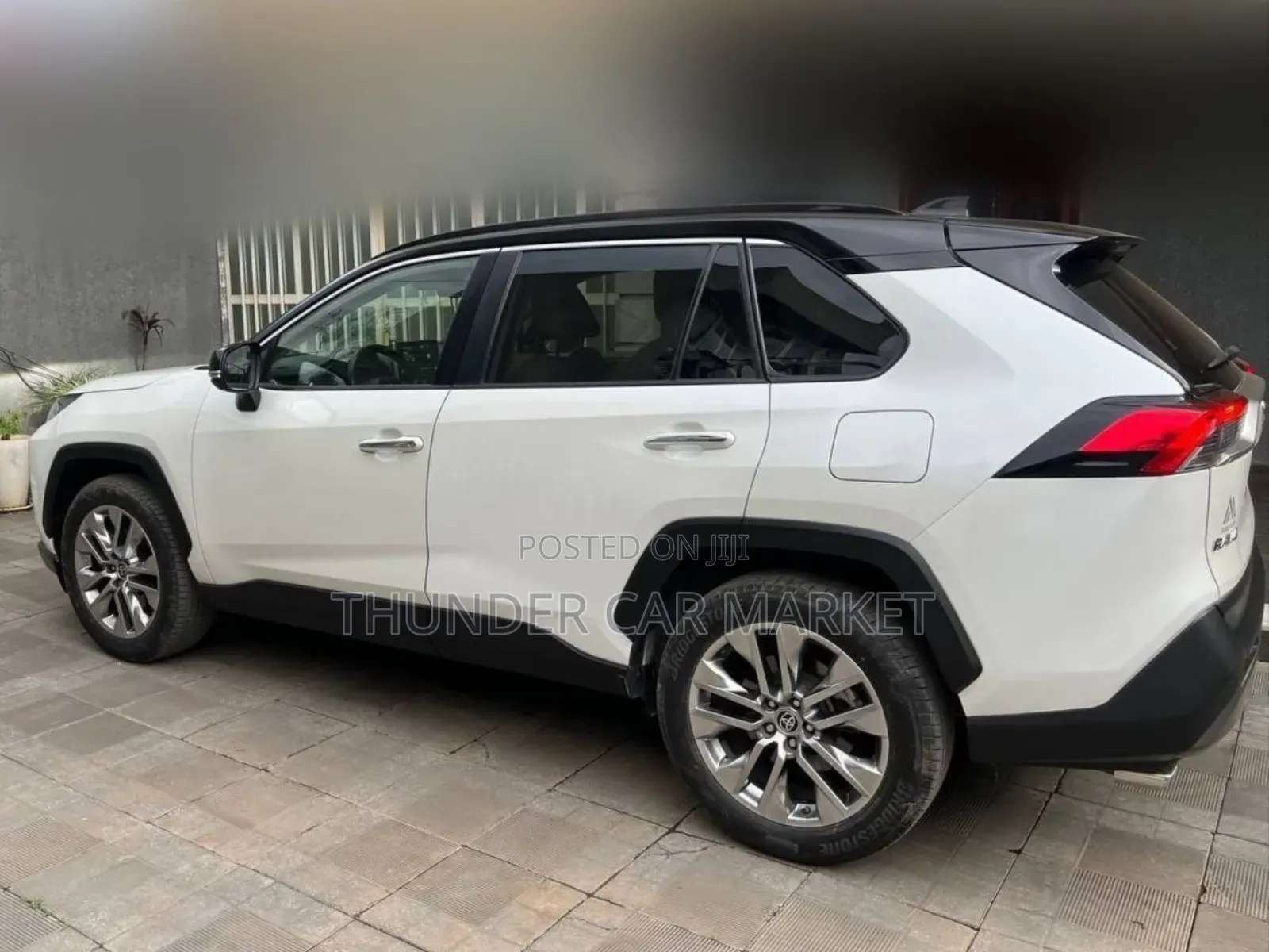 Toyota RAV4 2020 White