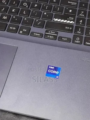 New Laptop Asus VivoBook 15 X505BA 20GB Intel Core I7 SSD 512GB