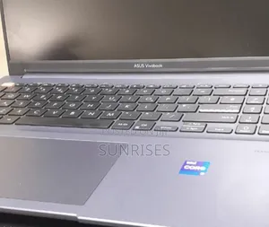 New Laptop Asus VivoBook 15 X505BA 20GB Intel Core I7 SSD 512GB