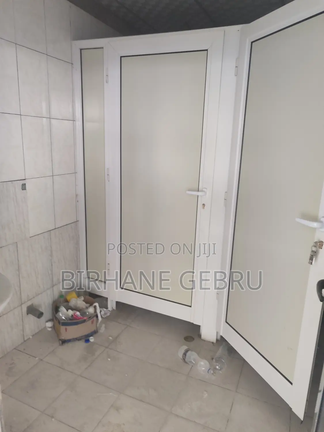 Luxury Apartiment Rent for Office