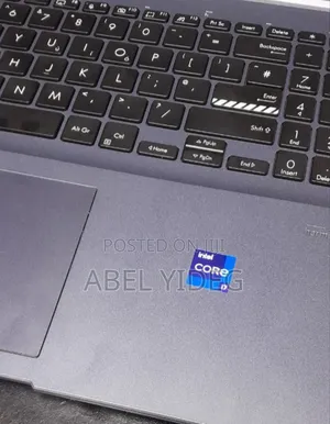 New Laptop Asus Vivobook 16 20GB Intel Core I7 SSD 512GB