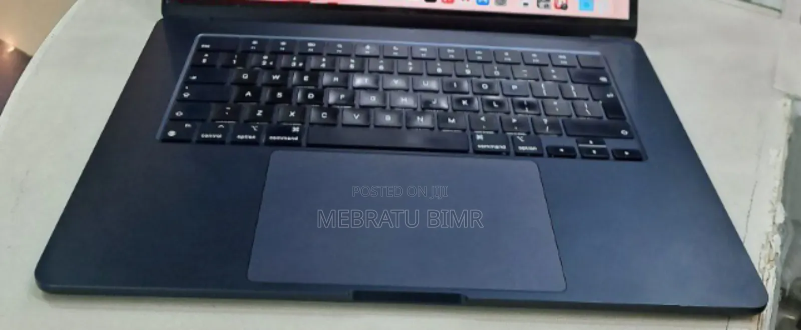 New Laptop Apple MacBook Air 2023 M2 8GB Apple M2 SSD 512GB