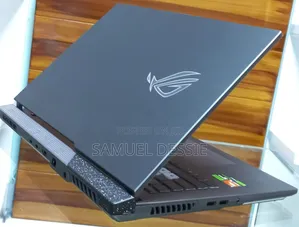 New Laptop Asus ROG Strix G15 16GB AMD Ryzen 9 SSD 1T
