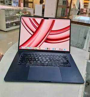 New Laptop Apple MacBook Air 2023 M2 8GB Apple M2 SSD 512GB