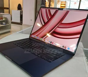 New Laptop Apple MacBook Air 2023 M2 8GB Intel Core I7 SSD 512GB