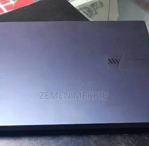 New Laptop Asus VivoBook 15 X505BA 20GB Intel Core I7 SSD 512GB