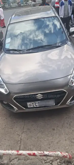 Photo - Suzuki Dzire 2022 Gray