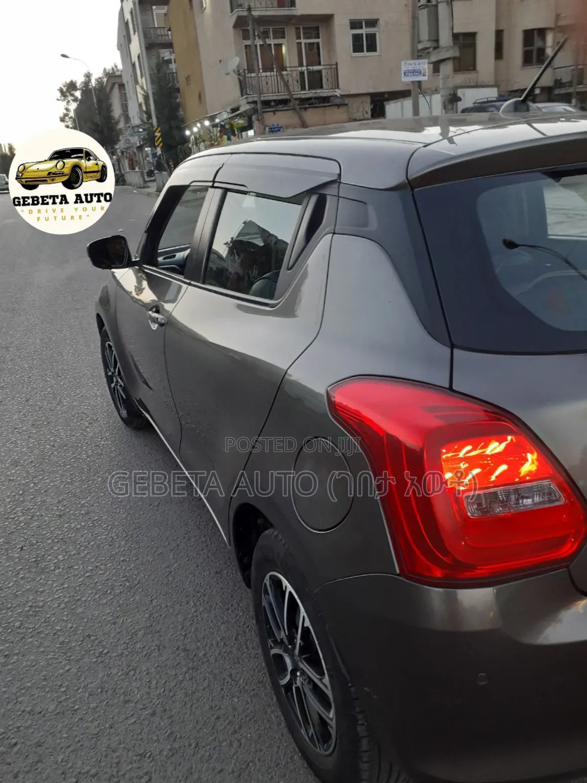 Suzuki Swift 2022 Gray