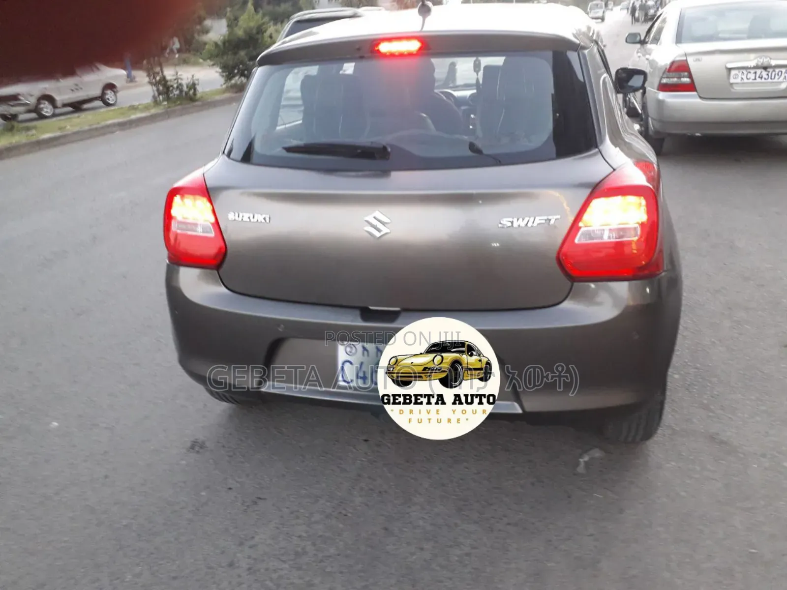 Suzuki Swift 2022 Gray