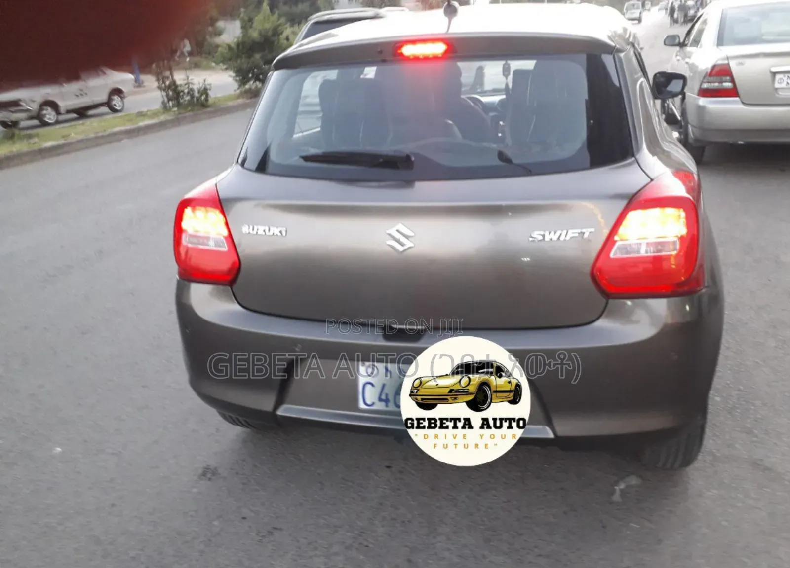 Suzuki Swift 2022 Gray