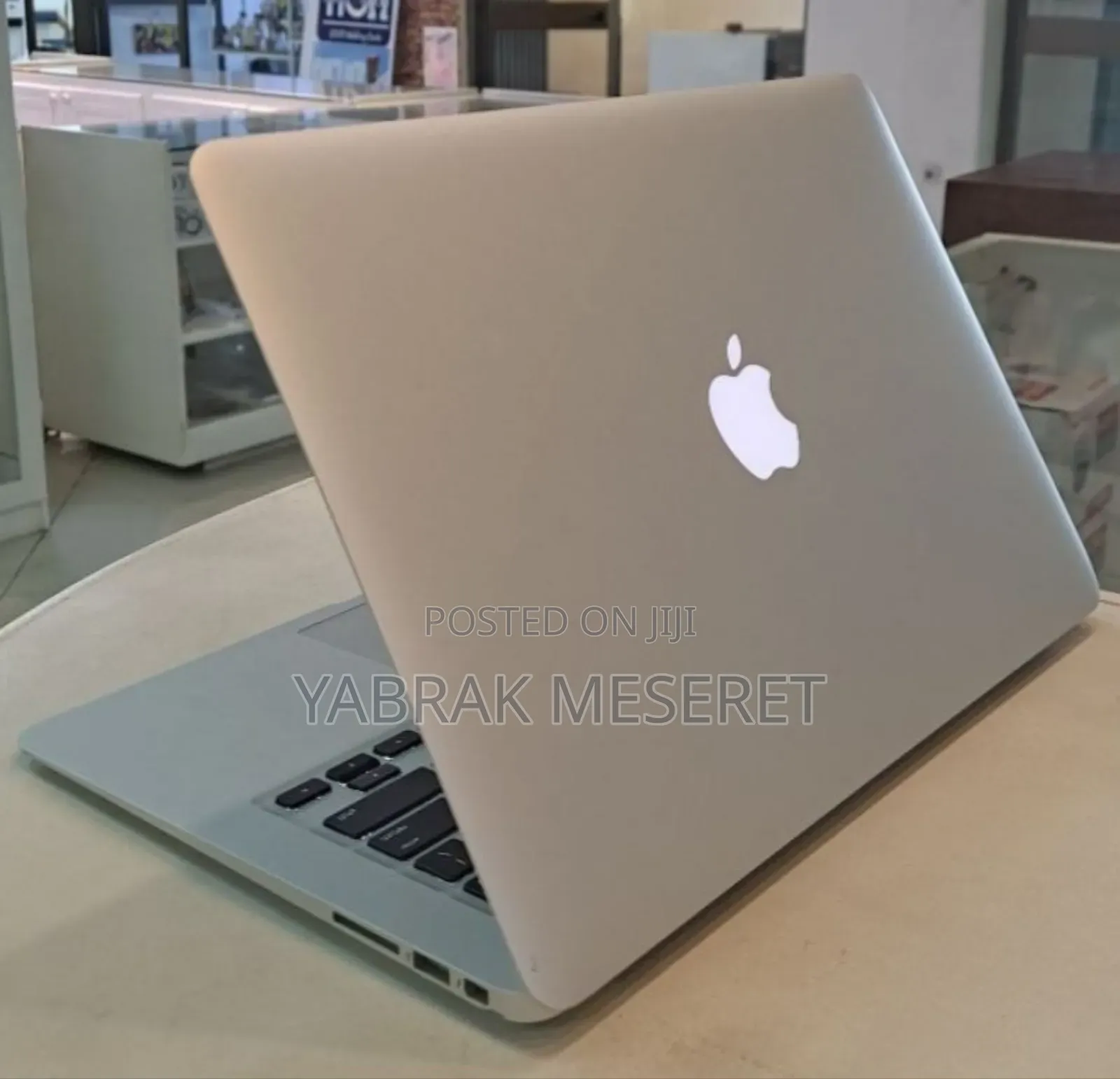 New Laptop Apple MacBook Air 2017 8GB Intel Core I5 SSD 128GB
