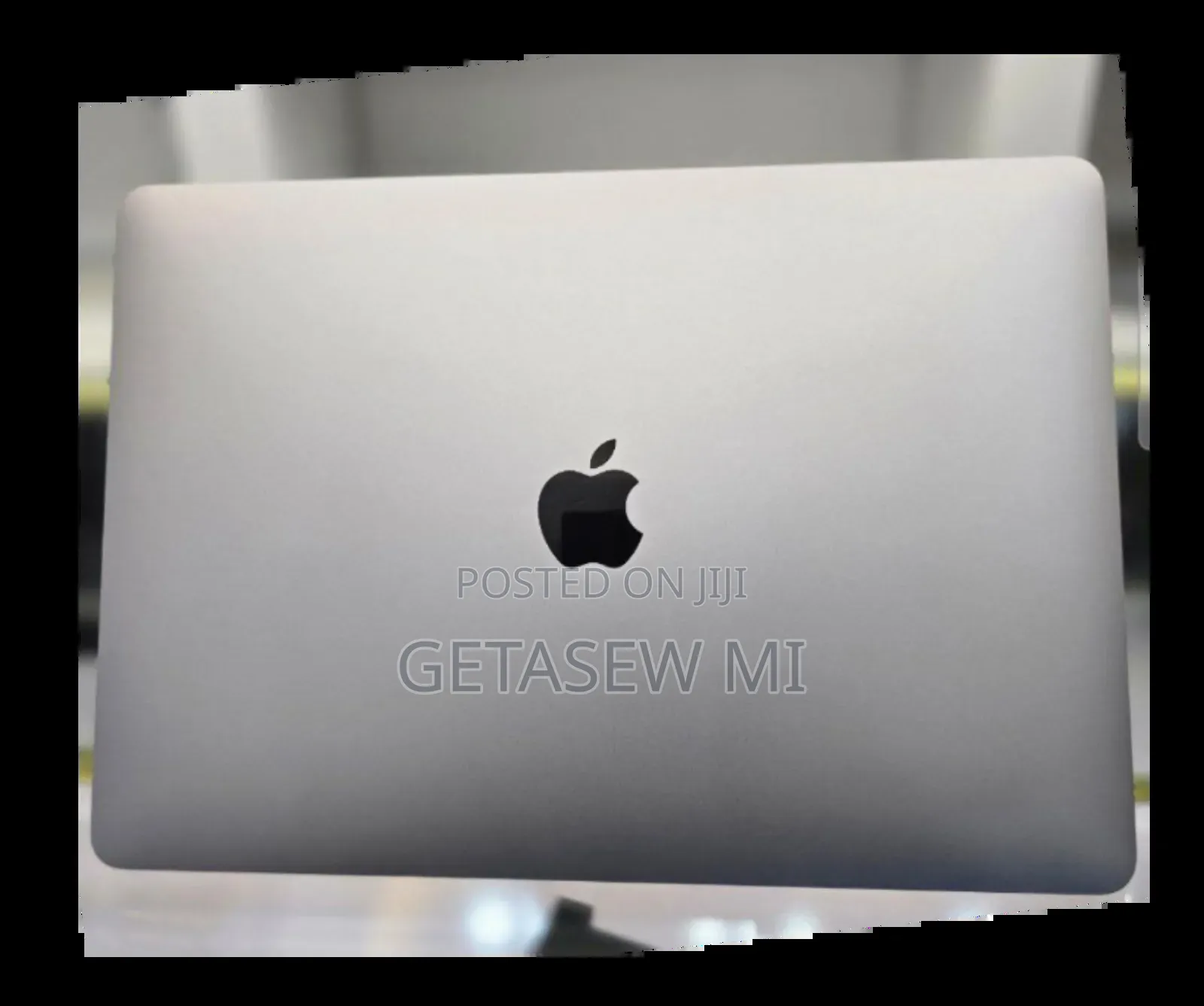 New Laptop Apple MacBook 2020 8GB Apple M1 SSD 256GB