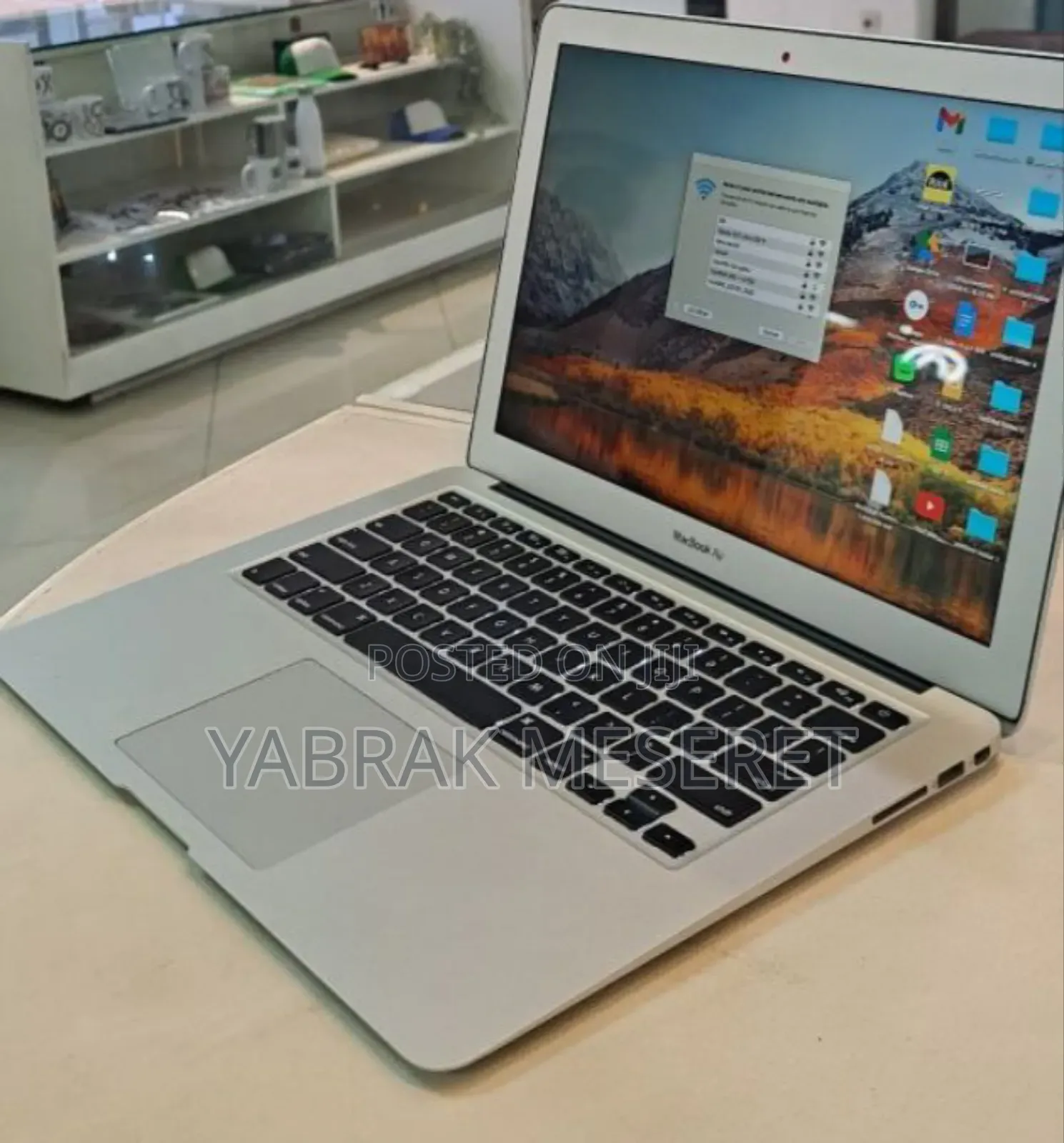 New Laptop Apple MacBook Air 2017 8GB Intel Core I5 SSD 128GB