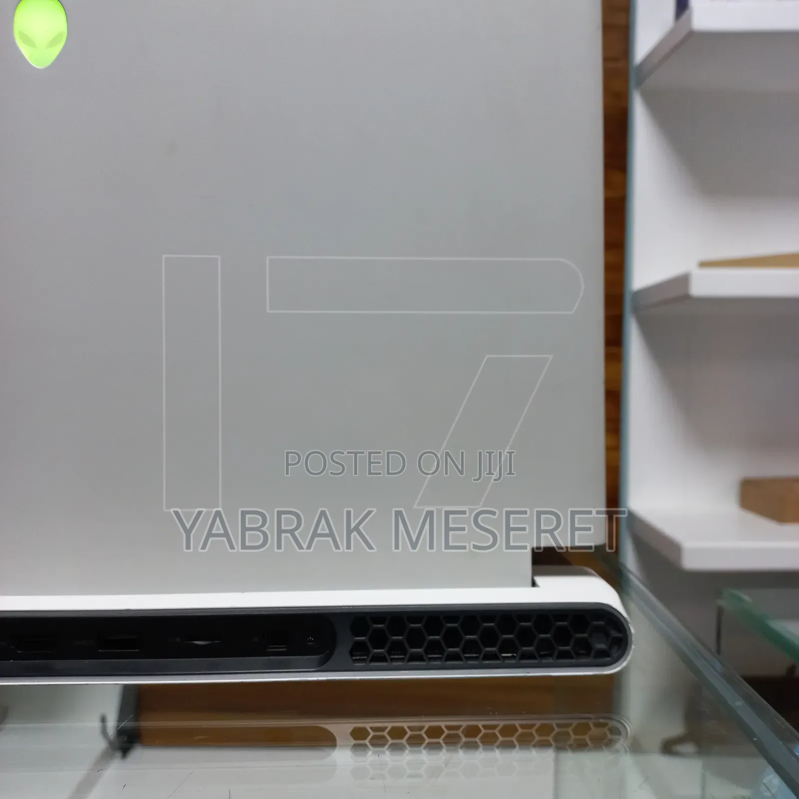 New Laptop Alienware M17x R2 16GB Intel Core I7 SSD 512GB