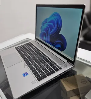 Photo - New Laptop HP ProBook 450 G8 16GB Intel Core I7 SSD 512GB
