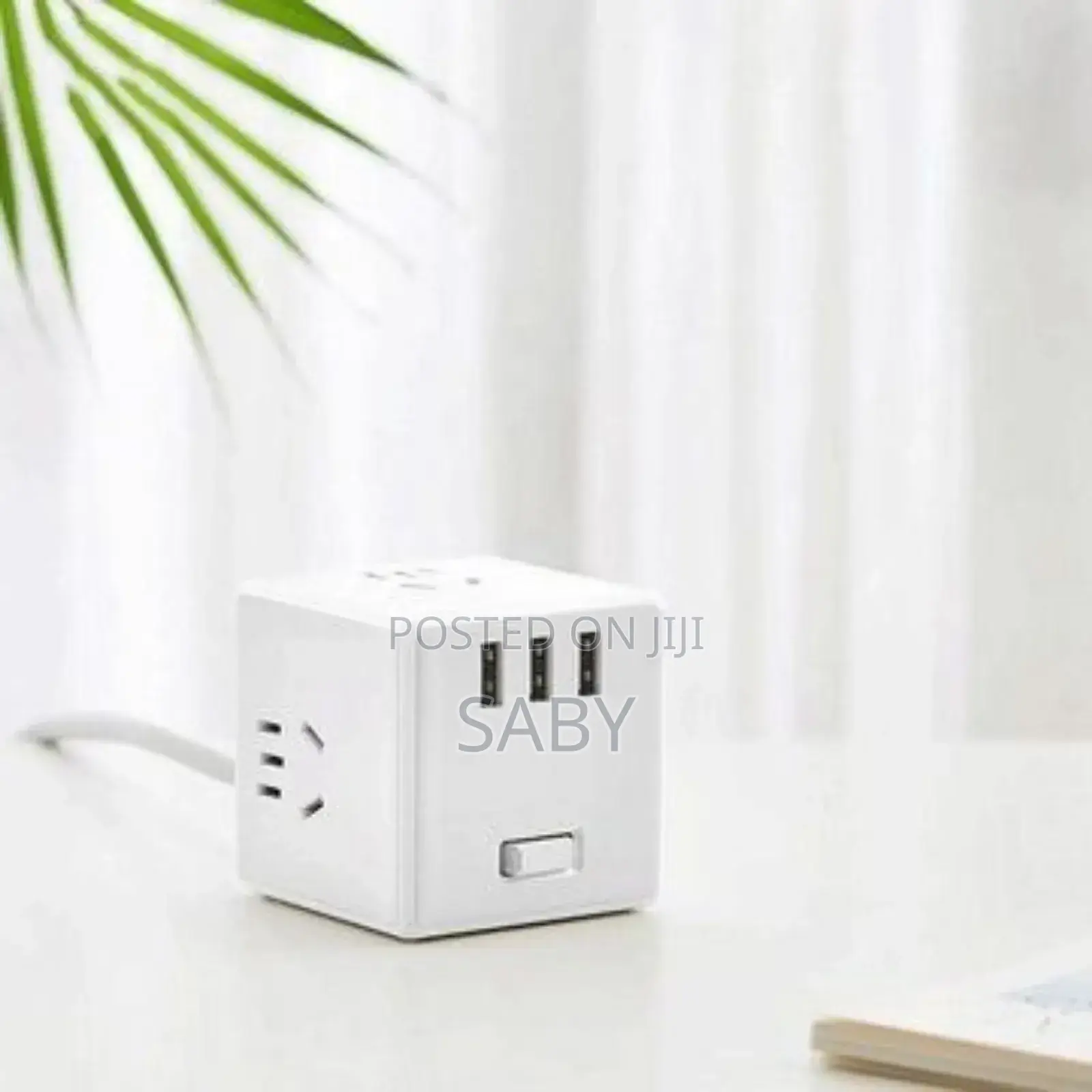 Multifunctional Rubic Cube Fast Charger Socket