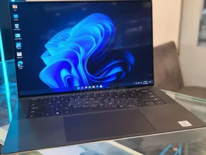 Photo - New Laptop Dell XPS 15 32GB Intel Core I7 SSD 512GB