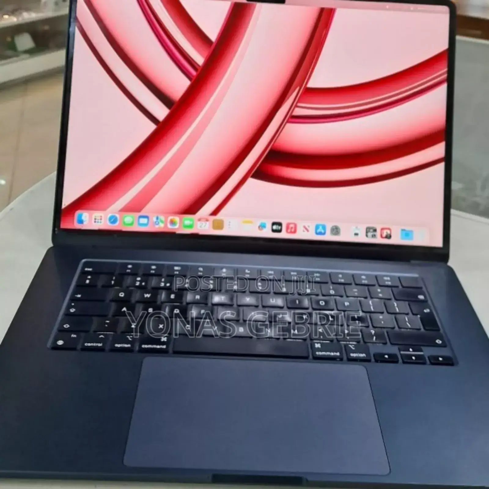 New Laptop Apple MacBook Air 2023 M2 8GB Apple M2 SSD 512GB