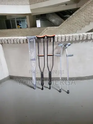 Undarm Crutches命elbow Crutches尓crutchesፐbilateral Crutches