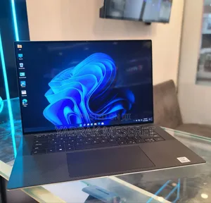 New Laptop Dell XPS 15 16GB Intel Core I7 SSD 512GB