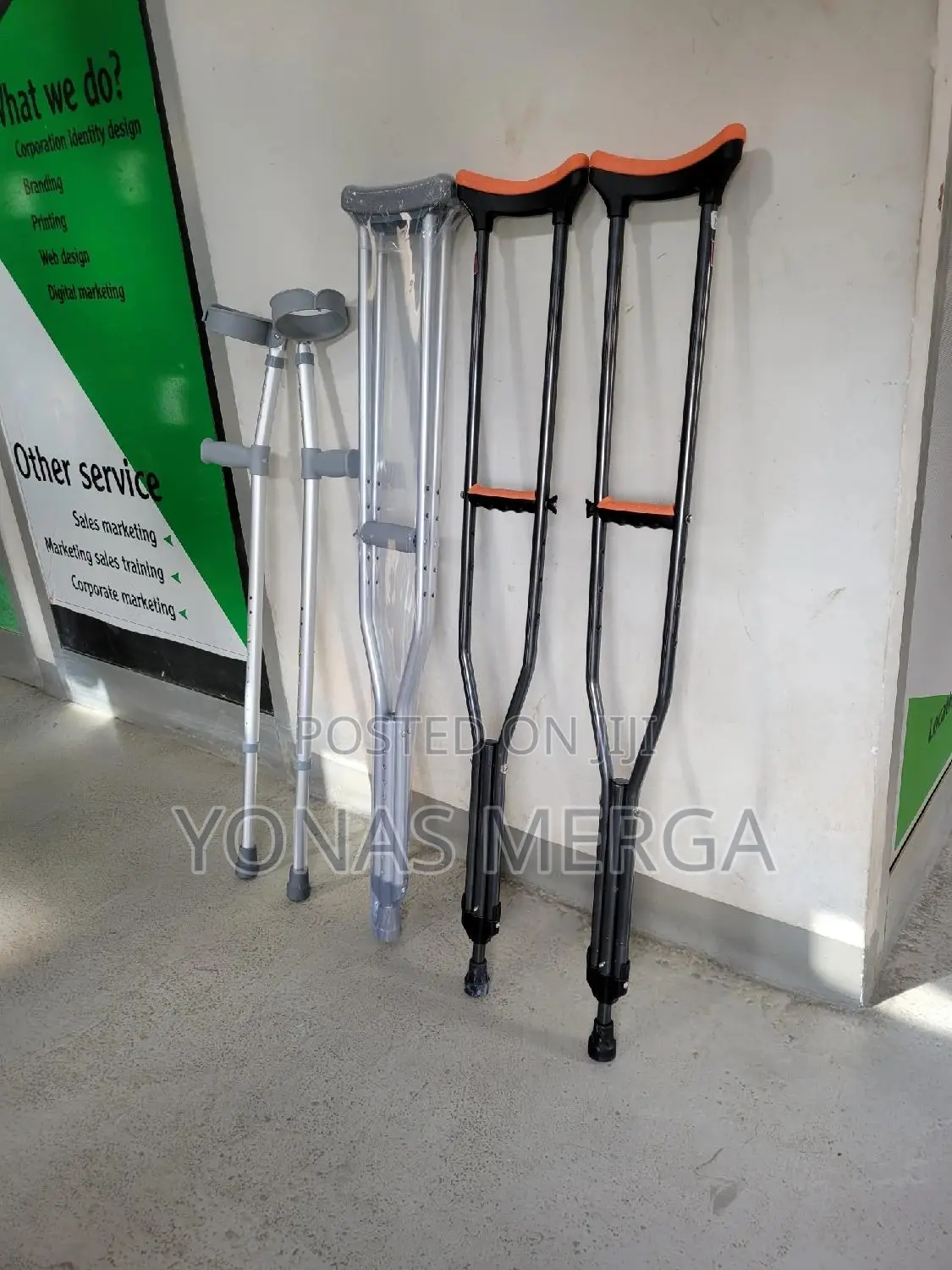 Aluminum Crutches洍kranchክራንች+"Crunch伊elbow Crutches叶crutche