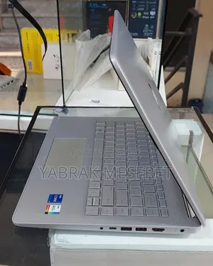 Photo - New Laptop HP Stream Notebook 16GB Intel Core I7 SSD 512GB