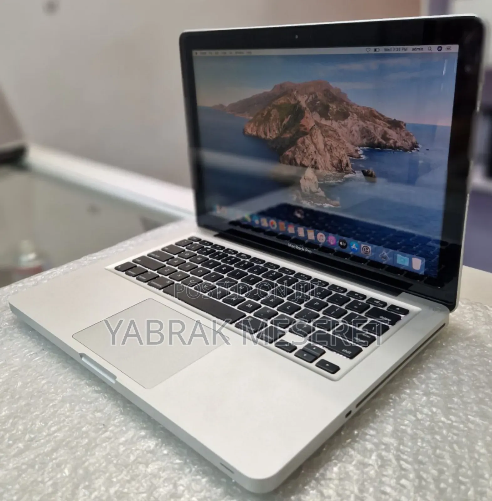 New Laptop Apple MacBook Pro 2012 4GB Intel Core I5 SSD 500GB