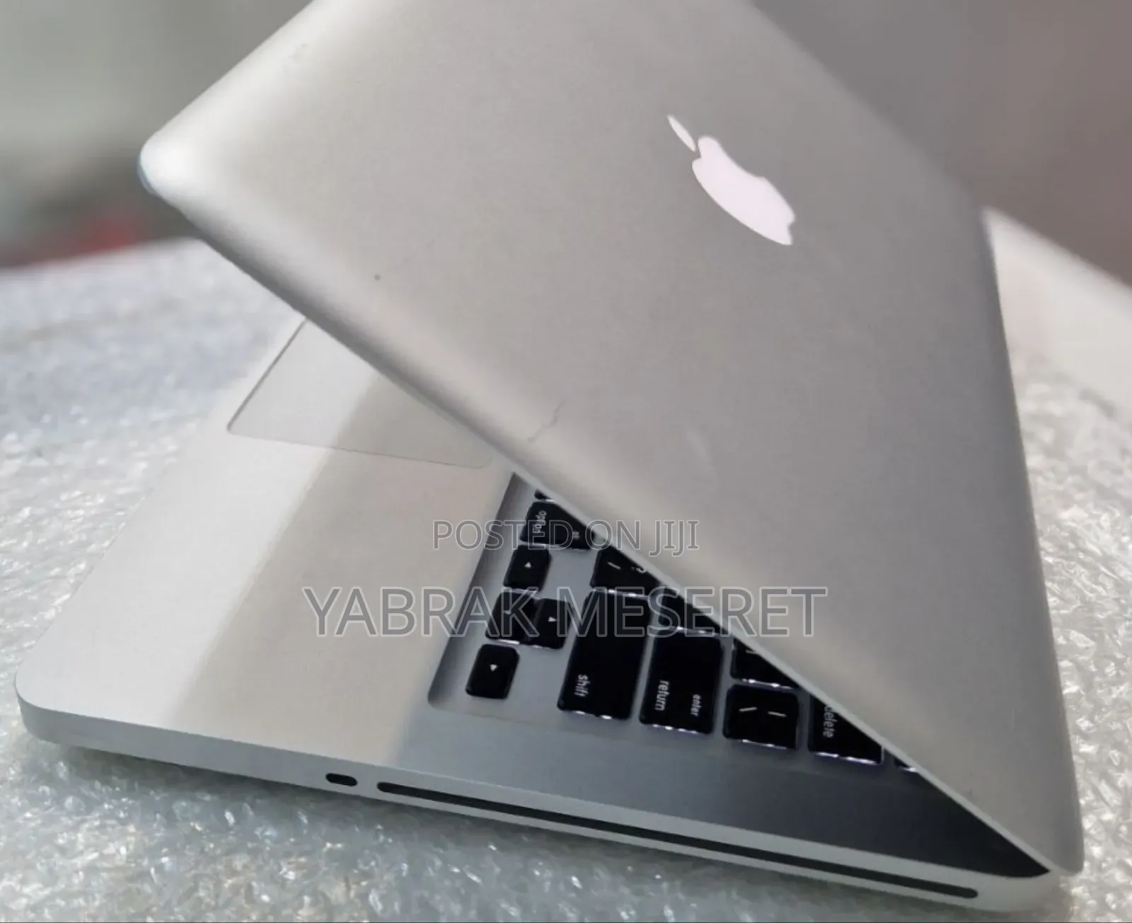 New Laptop Apple MacBook Pro 2012 4GB Intel Core I5 SSD 500GB