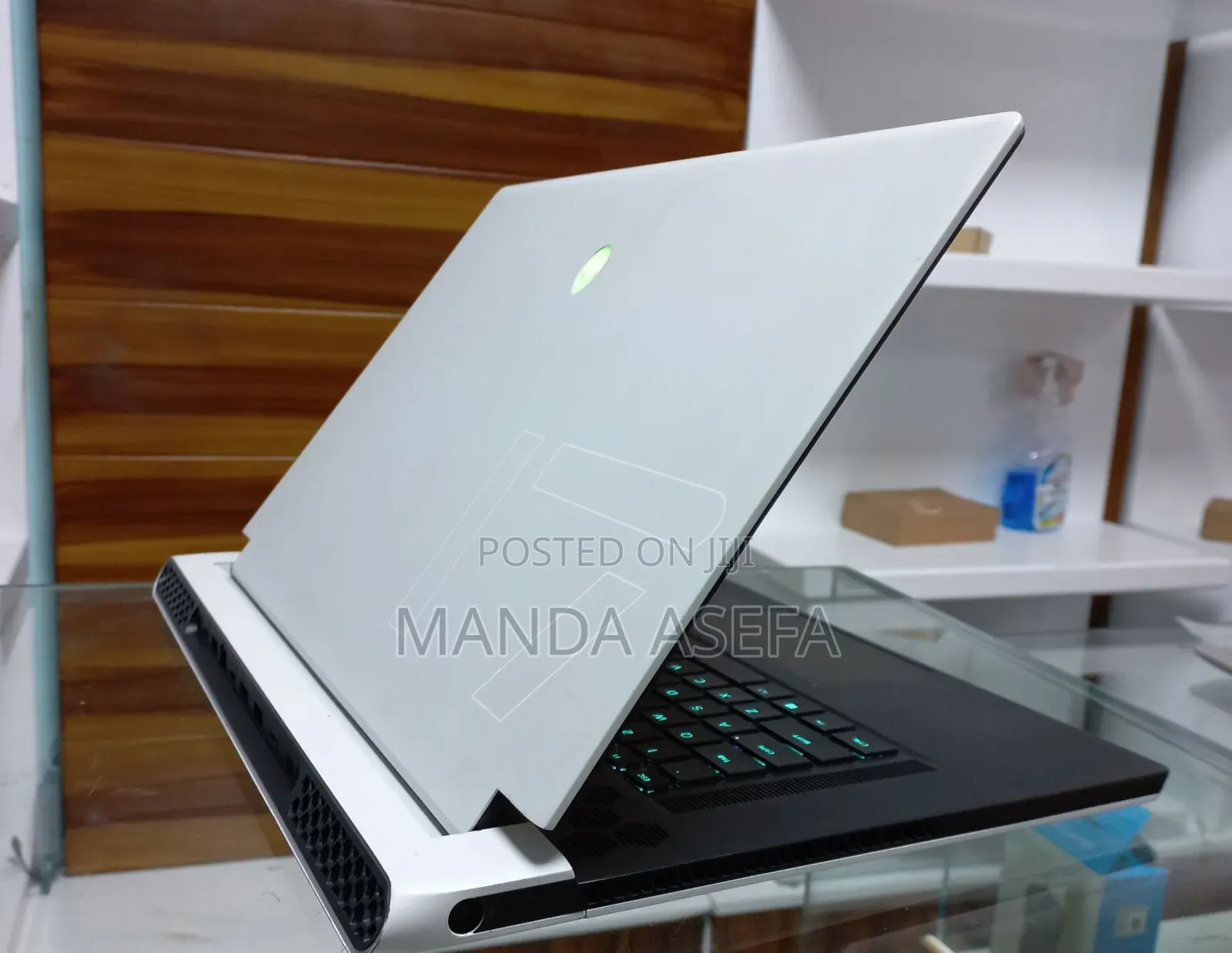 New Laptop Alienware M17x R2 16GB Intel Core I7 SSD 512GB