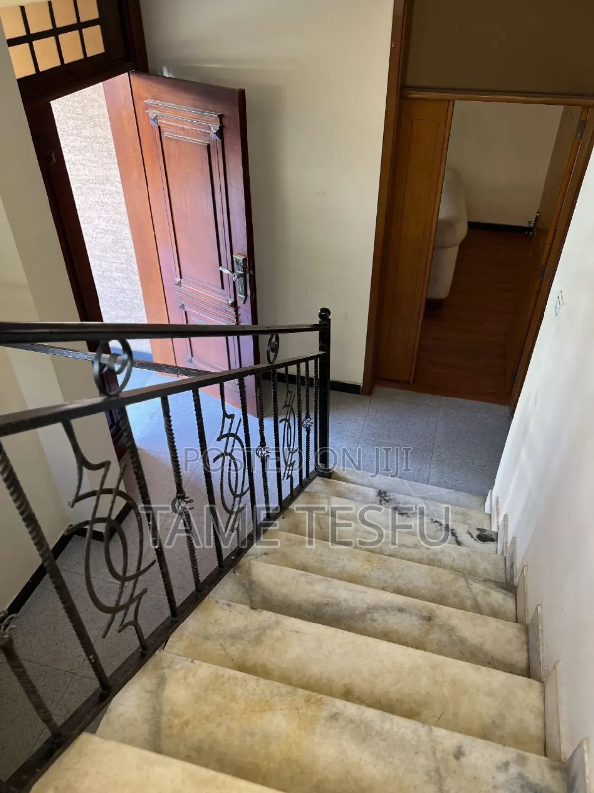 Furnished 6bdrm House in Hayat, Bole for sale