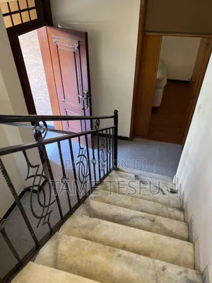 Furnished 6bdrm House in Hayat, Bole for sale