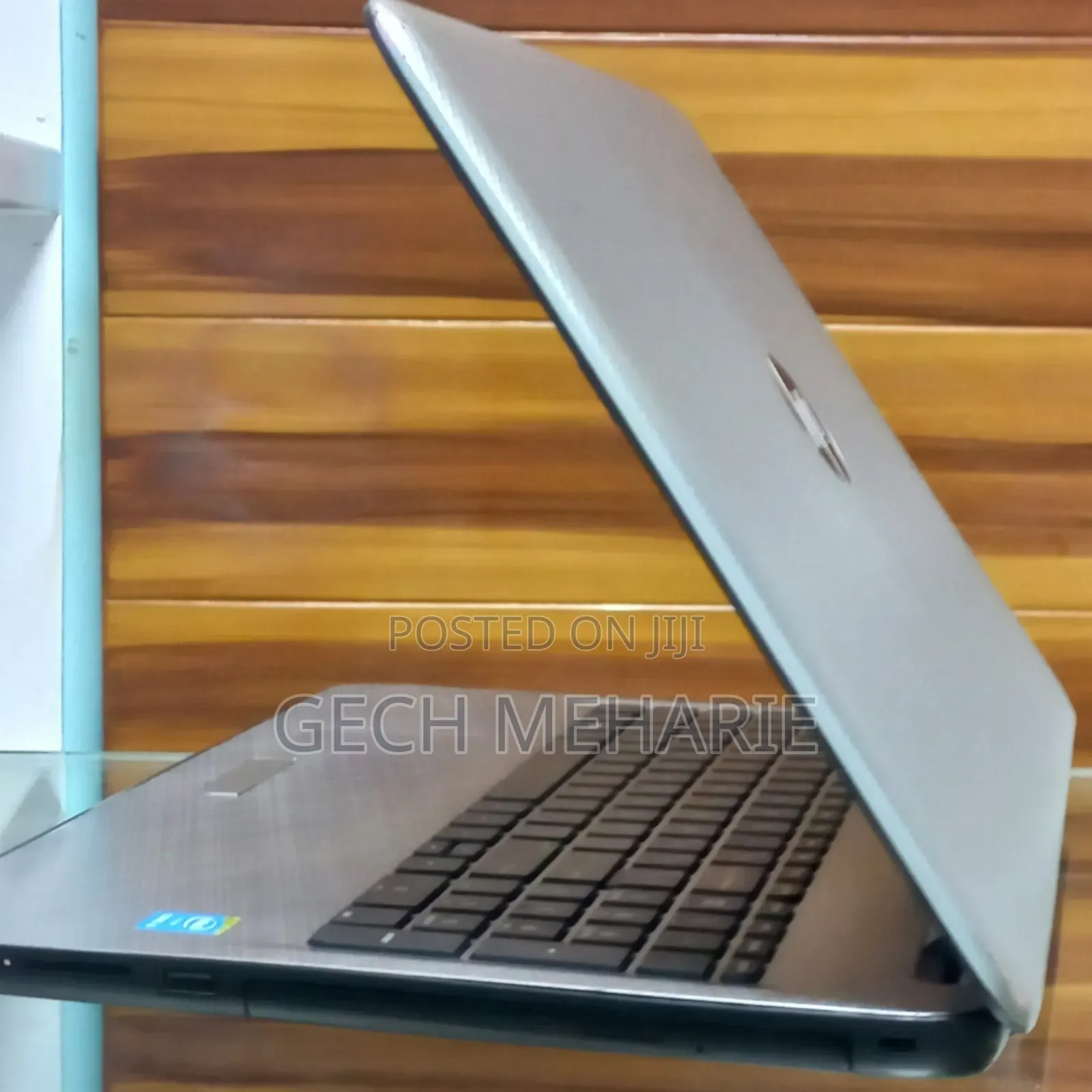 New Laptop HP Stream Notebook 8GB Intel Core I5 HDD 1T