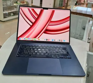 New Laptop Apple MacBook Air 2023 M2 8GB Apple M2 SSD 512GB