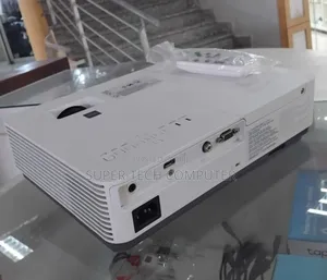 Sony Dx 220 Projector for Sell