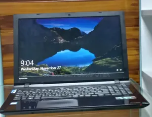 New Laptop Toshiba Satellite C850 8GB Intel Core I5 HDD 1T