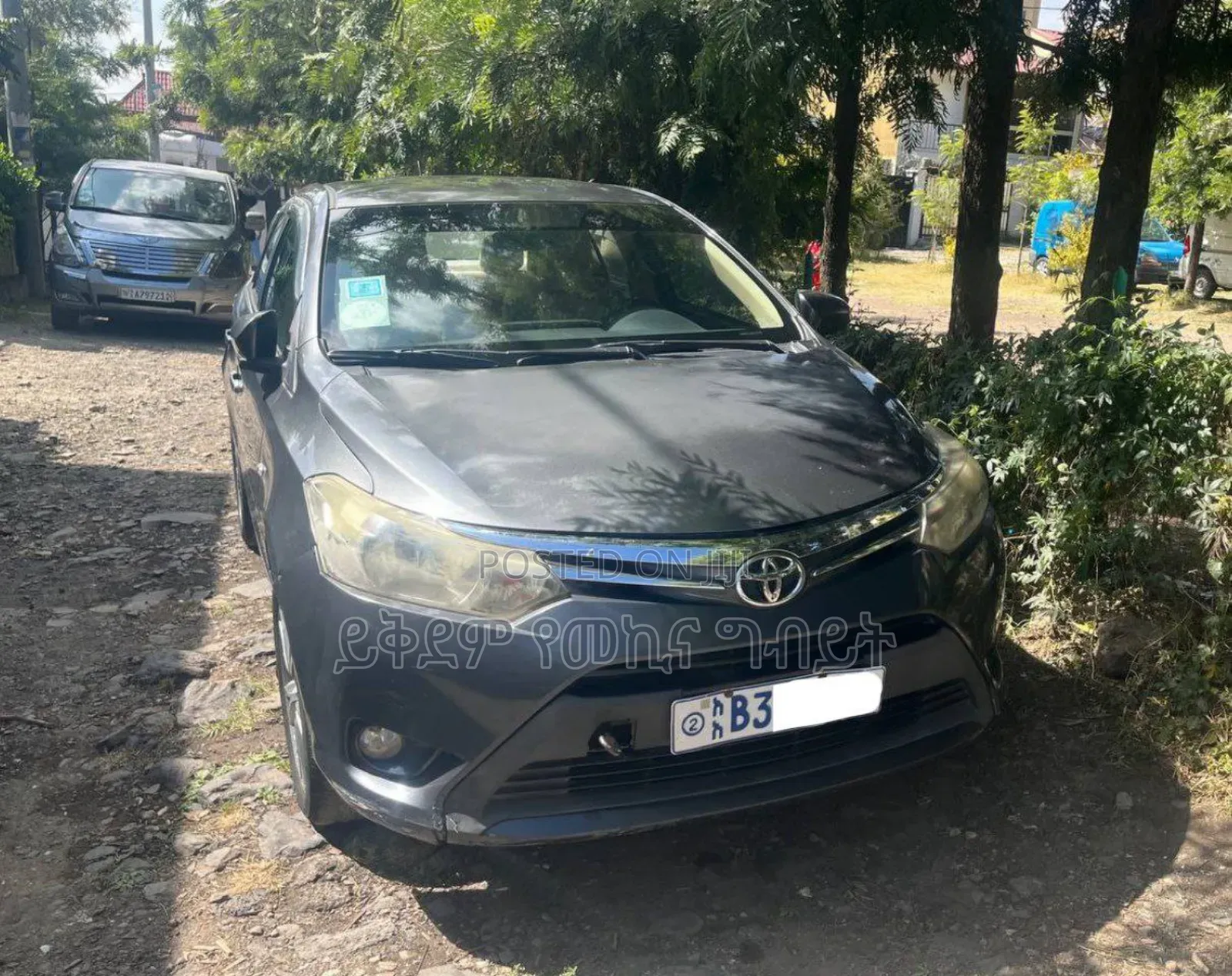 Toyota Yaris 2016 Gray