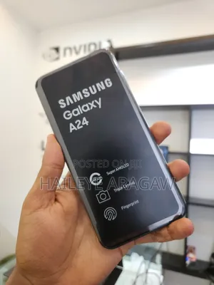 Photo - New Samsung Galaxy A24 128 GB Black
