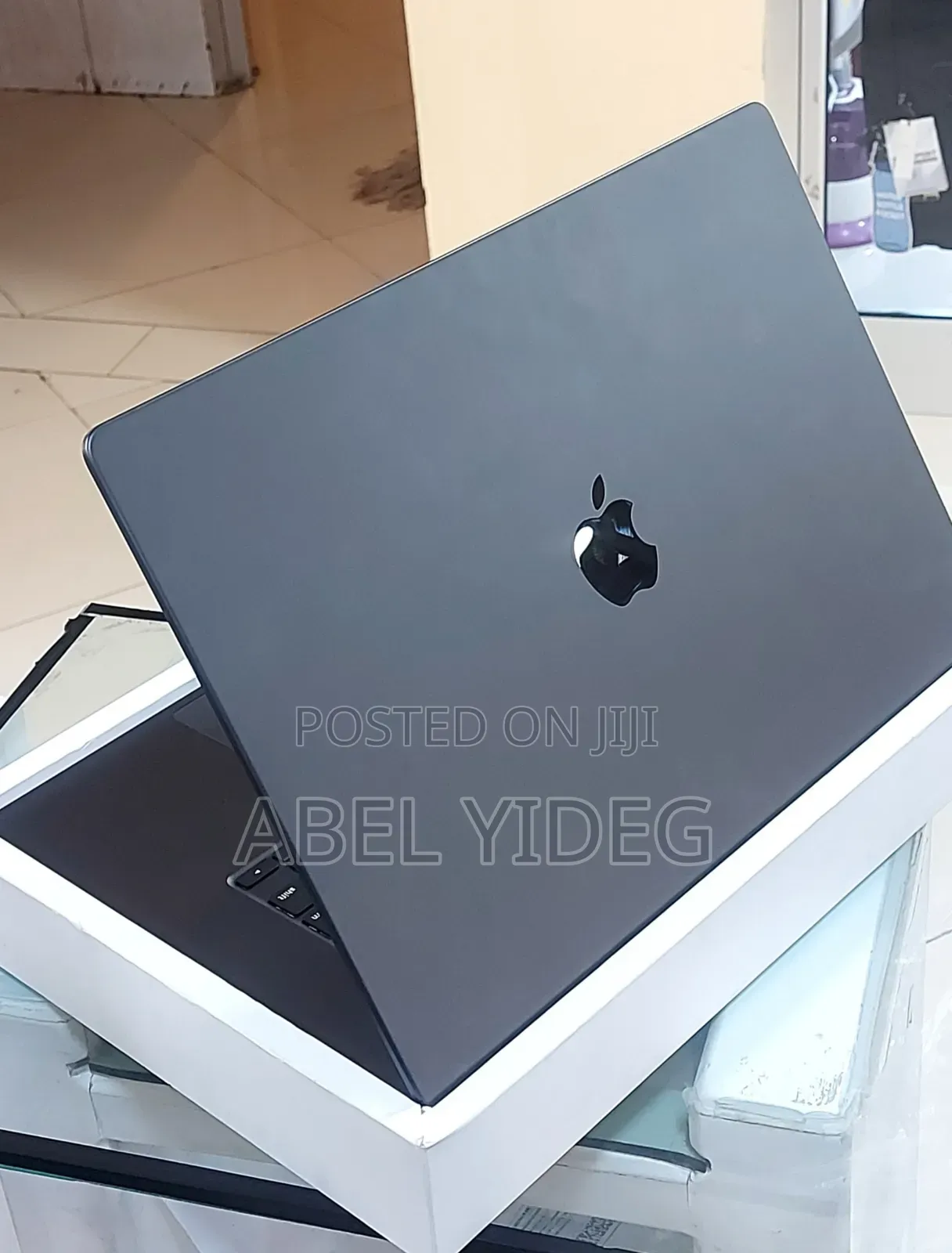 New Apple MacBook Pro 2023 M3 Pro 16-Inch 18GB Apple M3 SSD 512GB