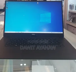 Photo - New Laptop Dell Precision 5540 16GB Intel Core I9 SSD 512GB