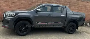 Toyota Hilux 2019 Blue