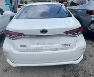 New Toyota Corolla 2024 White