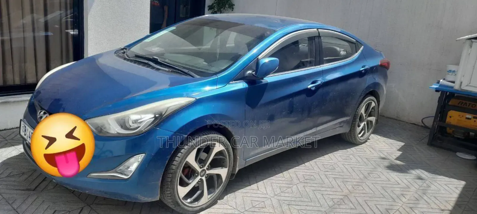 Hyundai Avante 2015 Blue