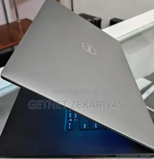 Photo - New Laptop Dell Precision 5540 16GB Intel Core I9 SSD 512GB