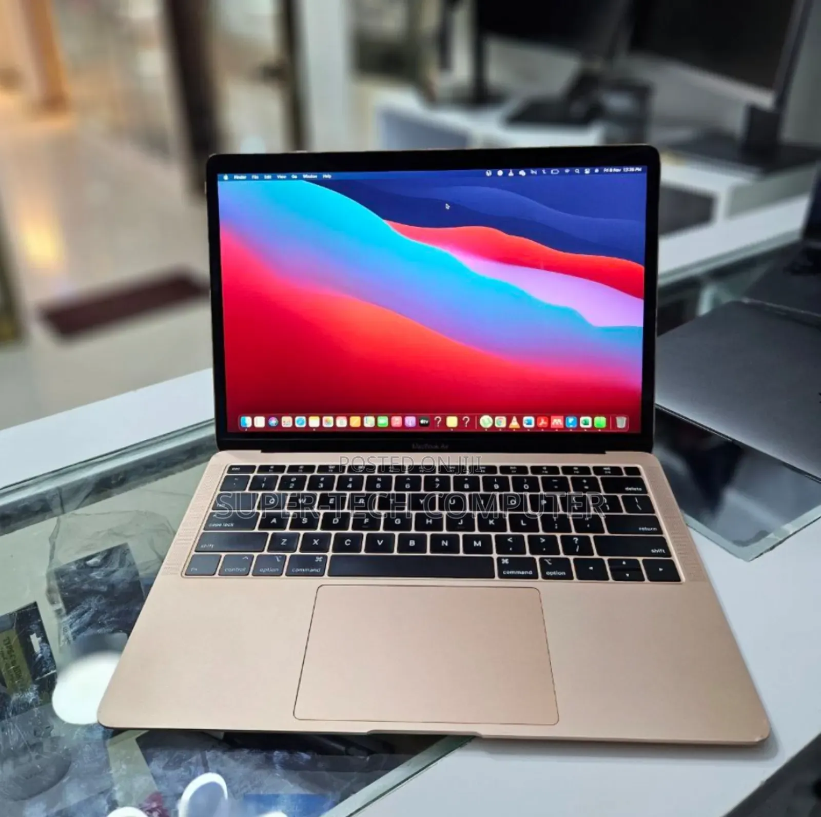 New Laptop Apple MacBook Air 2019 8GB Intel Core I5 SSD 128GB