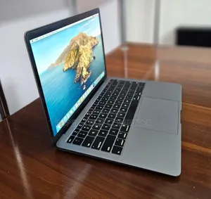 Photo - New Laptop Apple MacBook Air 2019 8GB Intel Core I5 SSD 128GB