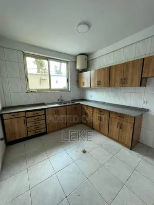 7bdrm House in Bole for rent